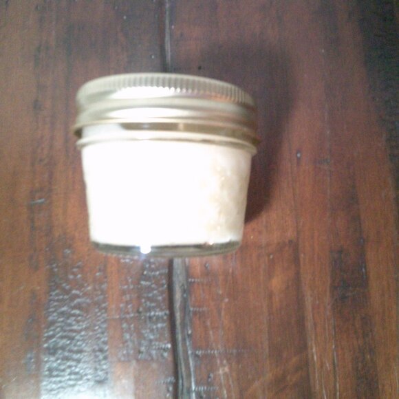 The Candle Company Candle, Scent: Saffron & Suede in a Jar NIP - Picture 2 of 9